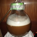 Adattamento di una damigiana a fermentatore per birra con gorgogliatore